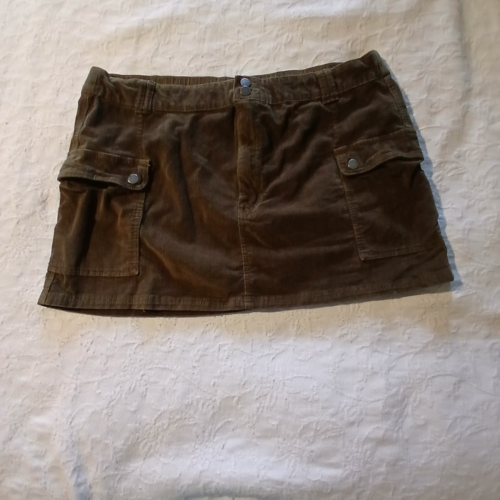 NWOT NO BOUNDARIES Brown Mini Skirt - SIZE XXL